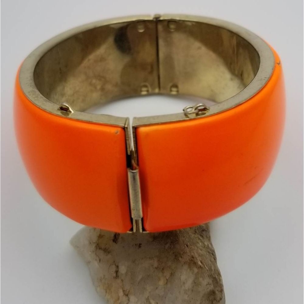 Citrine orange beauty hinge‎ bracelet B1212
